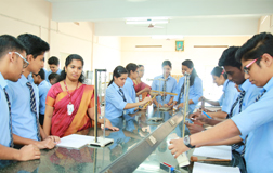 physics-lab.jpg physics-lab.jpg