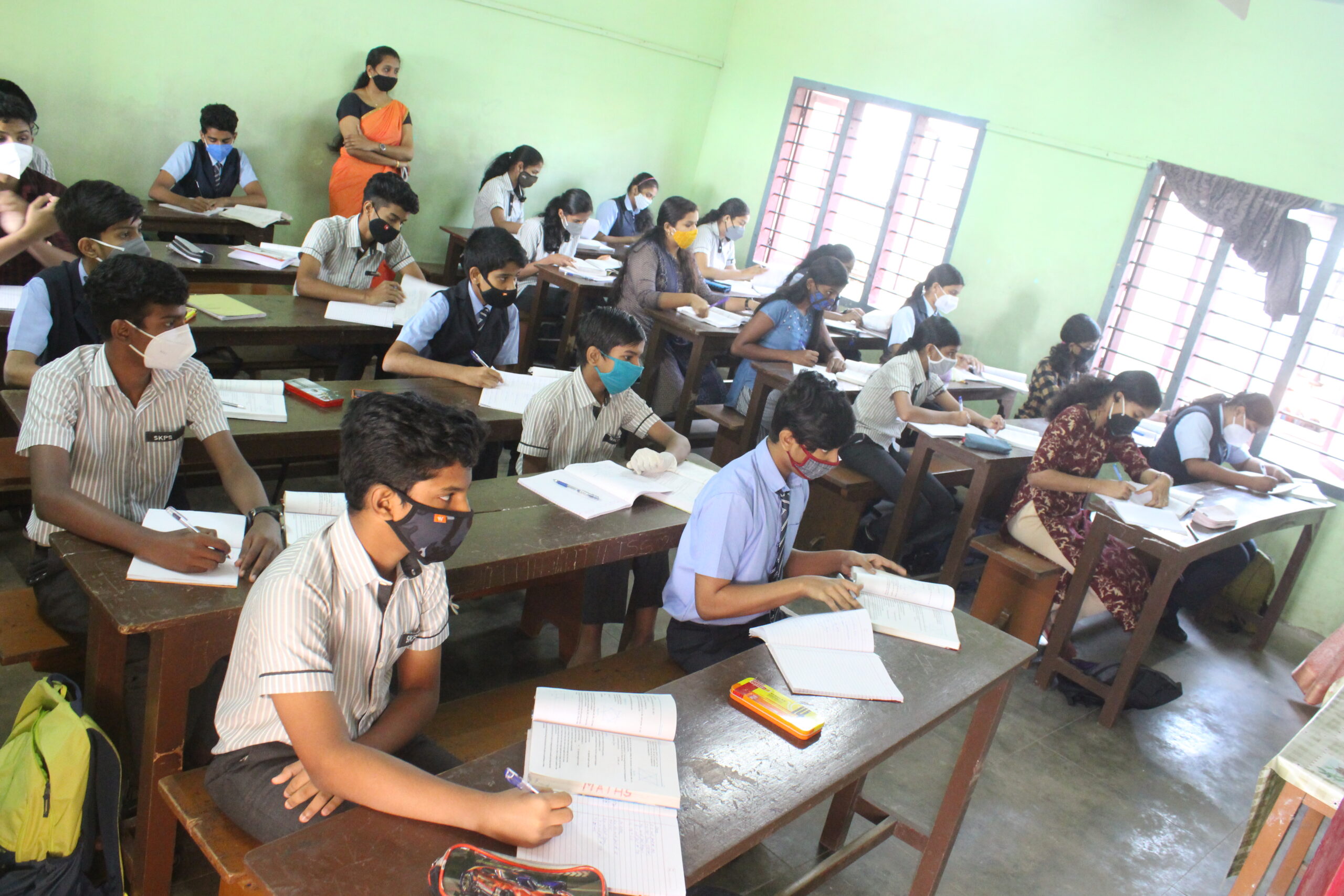 XI PRACTICALS AND REGULAR CLASSES