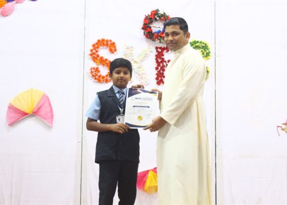 Prize Distribution Nov 27